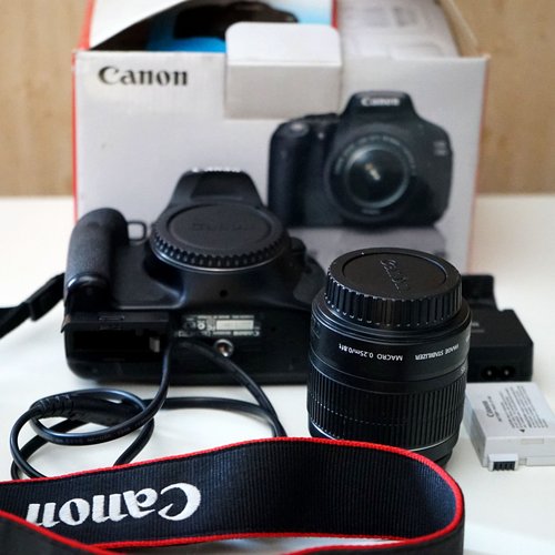 Фотоаппарат Canon 600D Продам в Канске