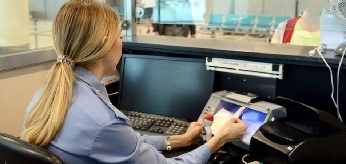 Изменения в правилах пересечения границы детьми