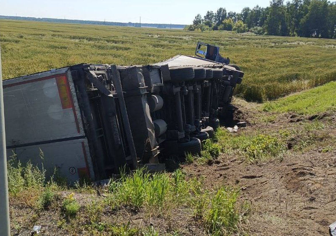 Трагедия на автодороге Р-255: погибли двое мужчин в автомобиле Mazda